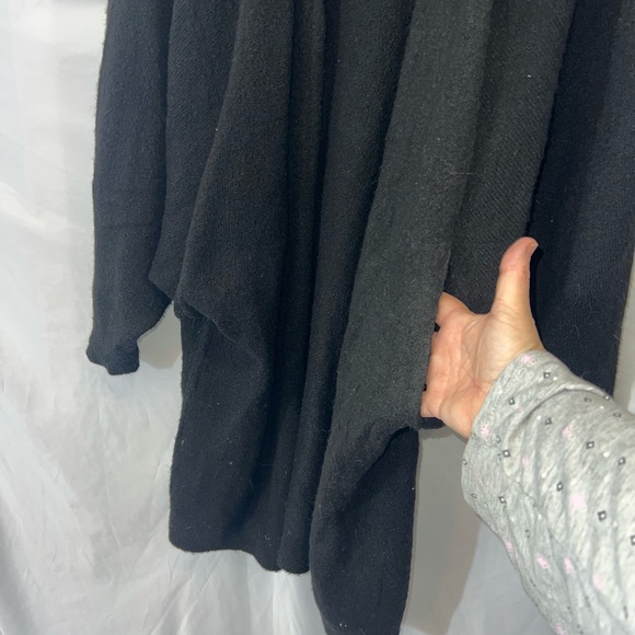 Miracle Black Women's Cardigan. S/M - Picture 3 of 5